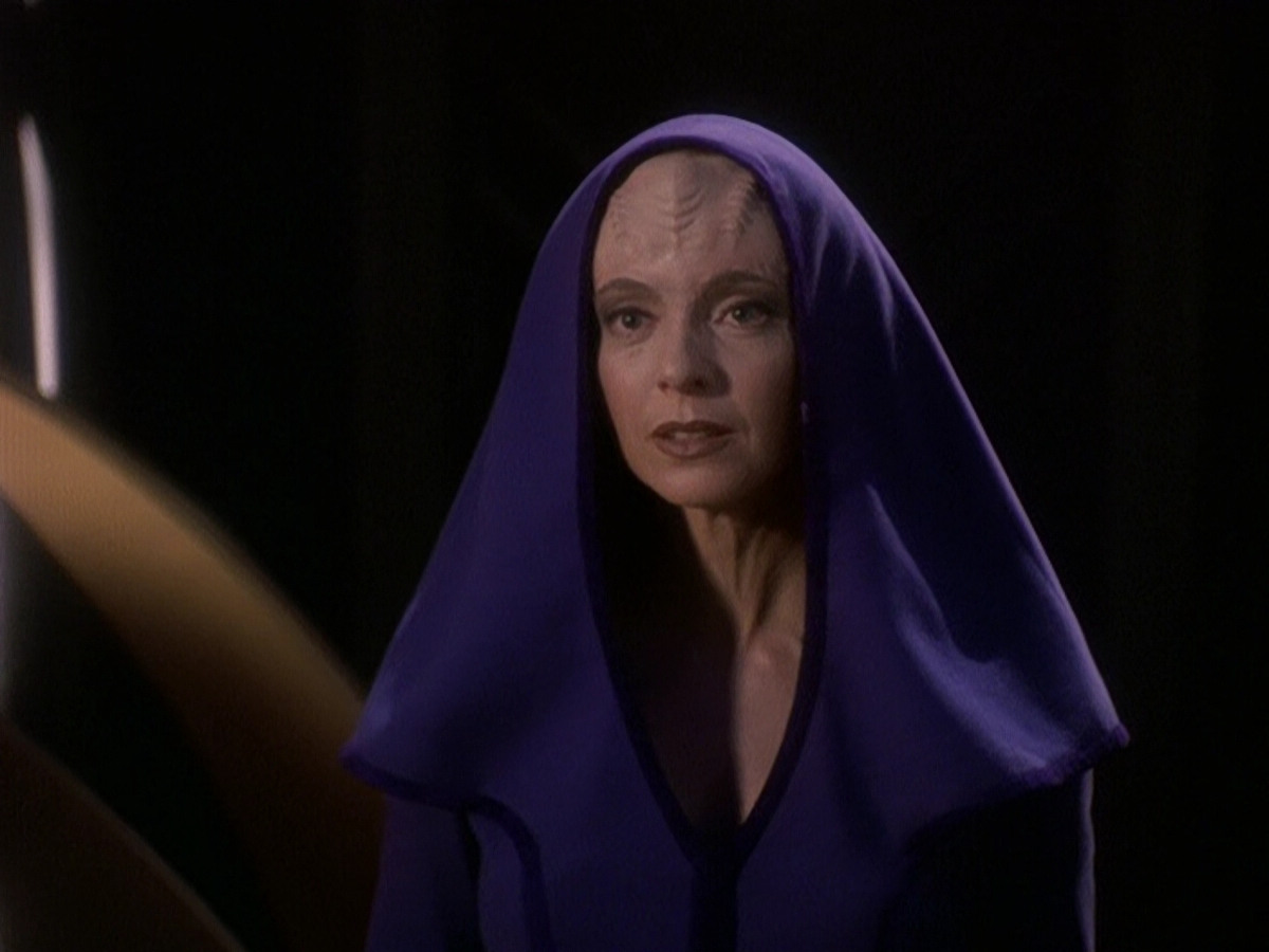 extant_StarTrek_DS9_5x17-ASimpleInvestigation_03633.jpg