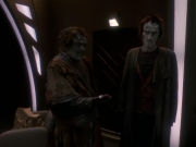 extant_StarTrek_DS9_5x17-ASimpleInvestigation_00052.jpg