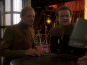 extant_StarTrek_DS9_5x17-ASimpleInvestigation_00219.jpg