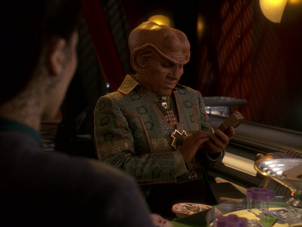extant_StarTrek_DS9_5x18-BusinessAsUsual_00025.jpg