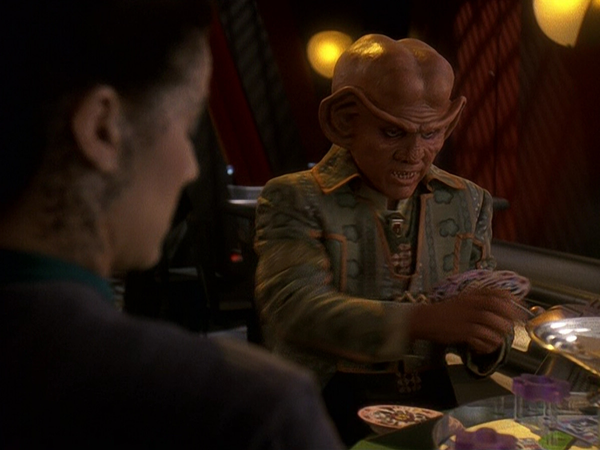 extant_StarTrek_DS9_5x18-BusinessAsUsual_00059.jpg