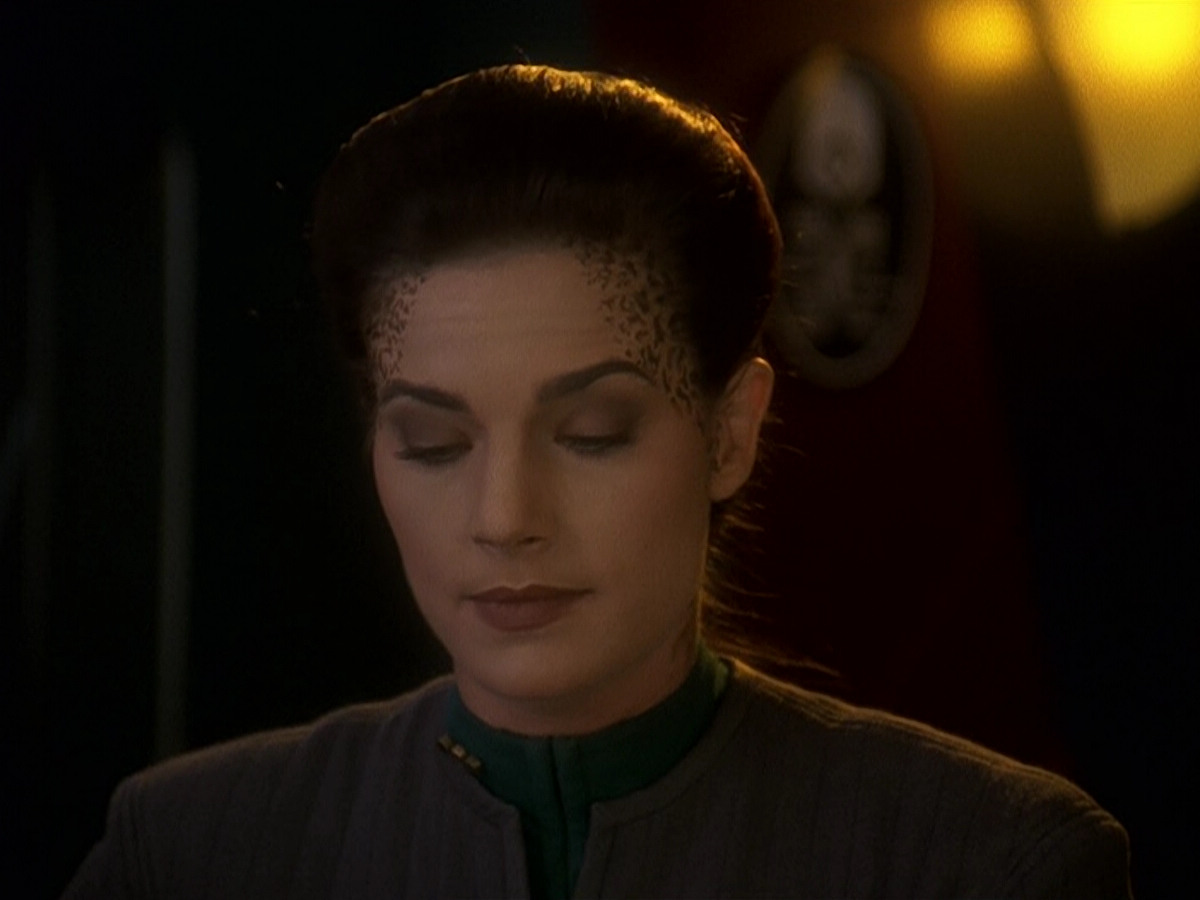extant_StarTrek_DS9_5x18-BusinessAsUsual_00121.jpg