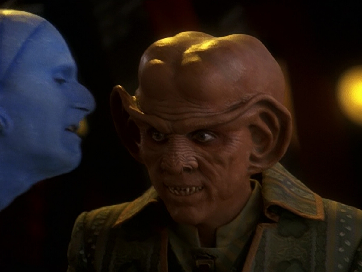 extant_StarTrek_DS9_5x18-BusinessAsUsual_00137.jpg