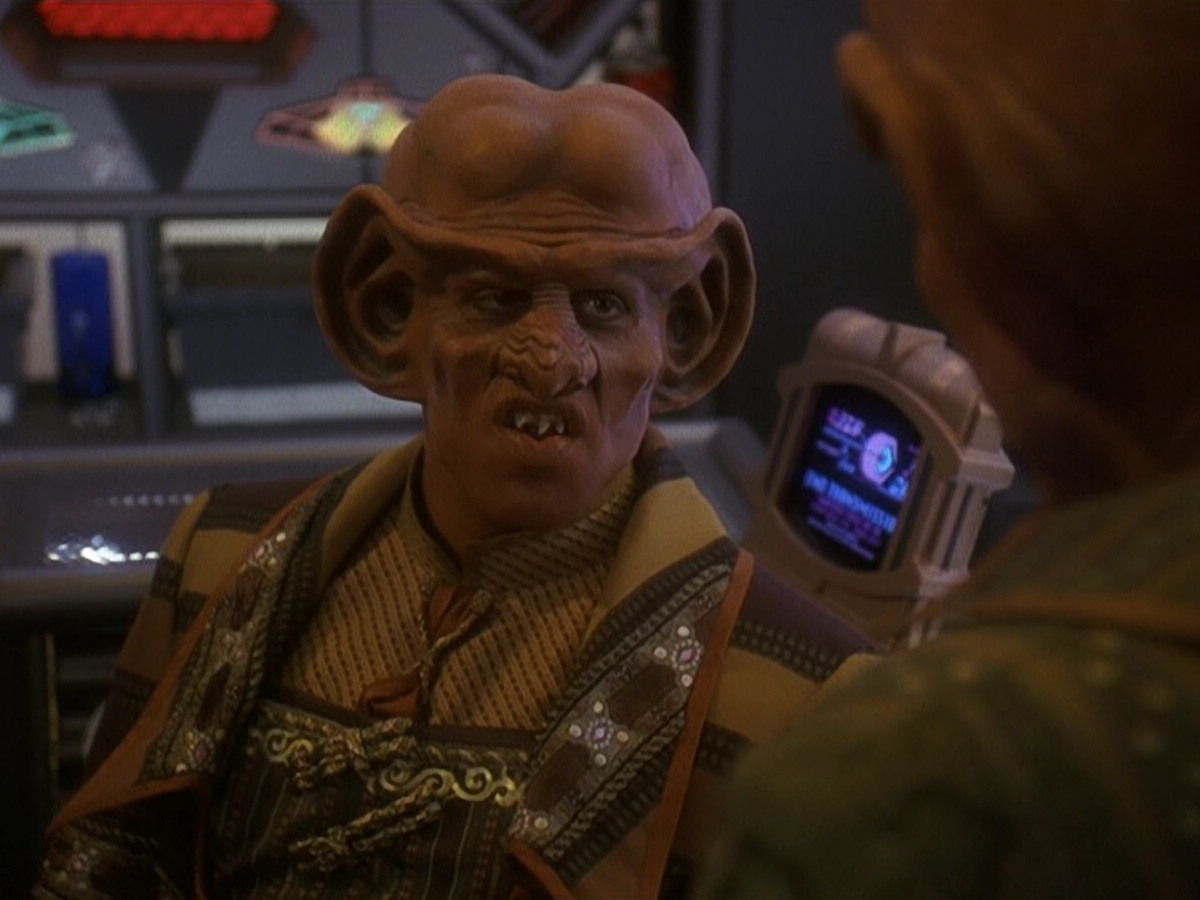 extant_StarTrek_DS9_5x18-BusinessAsUsual_00284.jpg