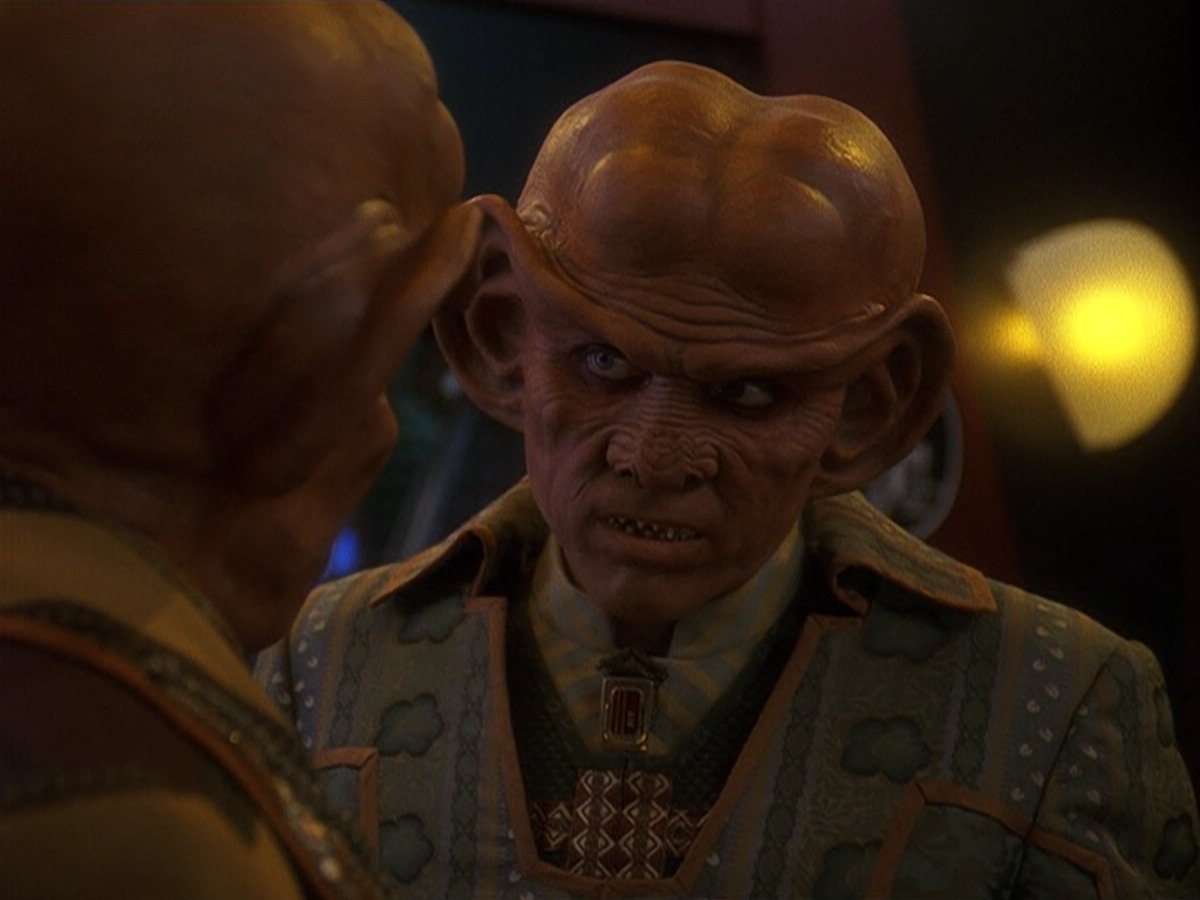 extant_StarTrek_DS9_5x18-BusinessAsUsual_00310.jpg