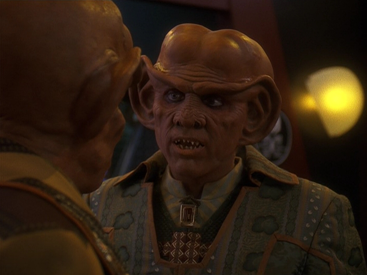 extant_StarTrek_DS9_5x18-BusinessAsUsual_00315.jpg