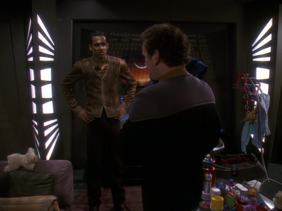 extant_StarTrek_DS9_5x18-BusinessAsUsual_00564.jpg