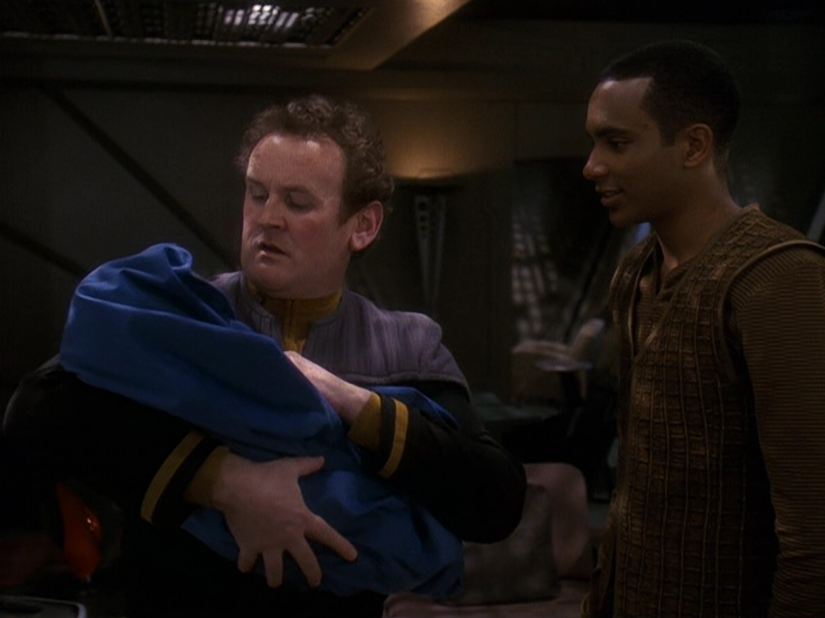 extant_StarTrek_DS9_5x18-BusinessAsUsual_00704.jpg
