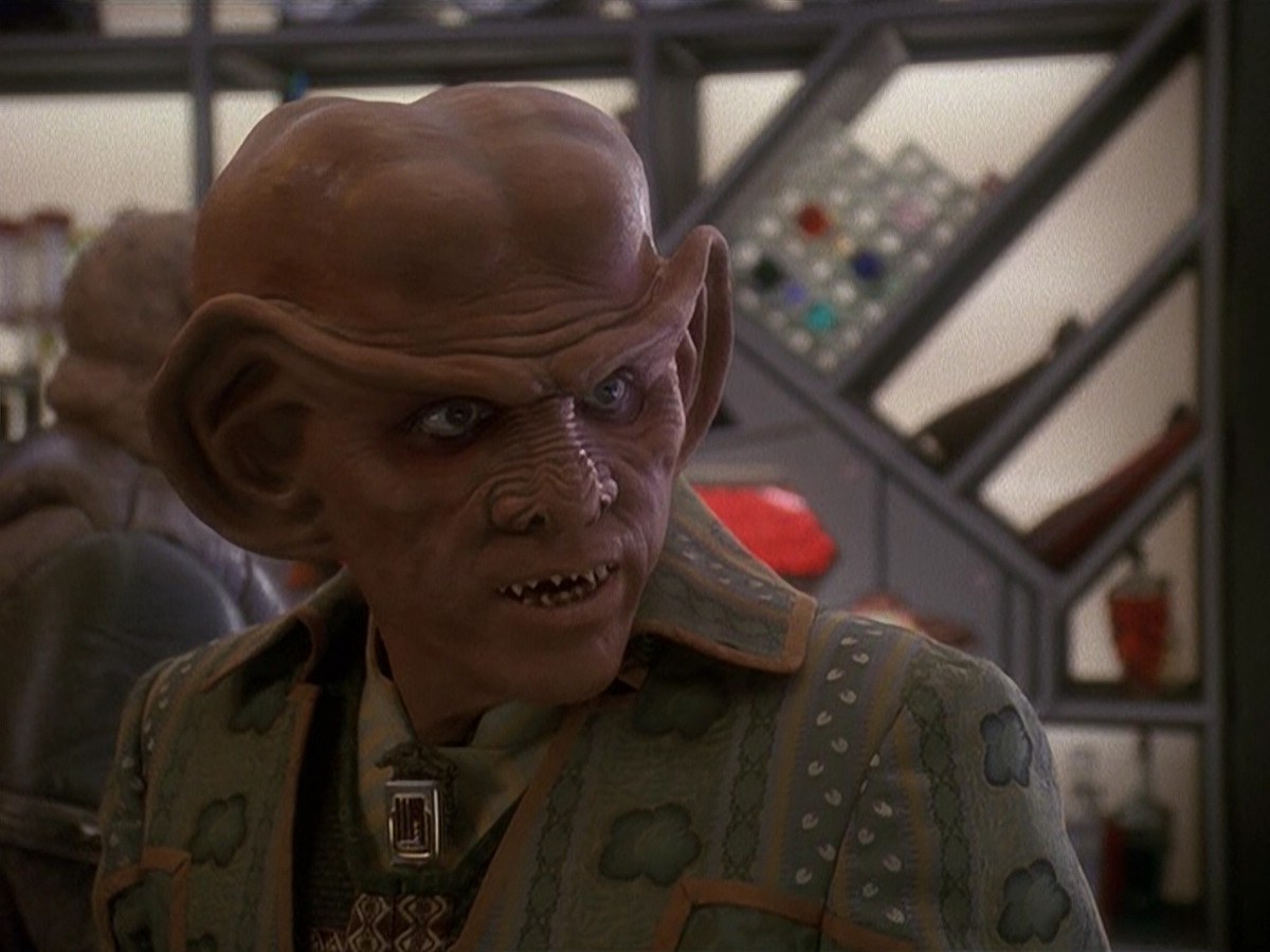 extant_StarTrek_DS9_5x18-BusinessAsUsual_00736.jpg