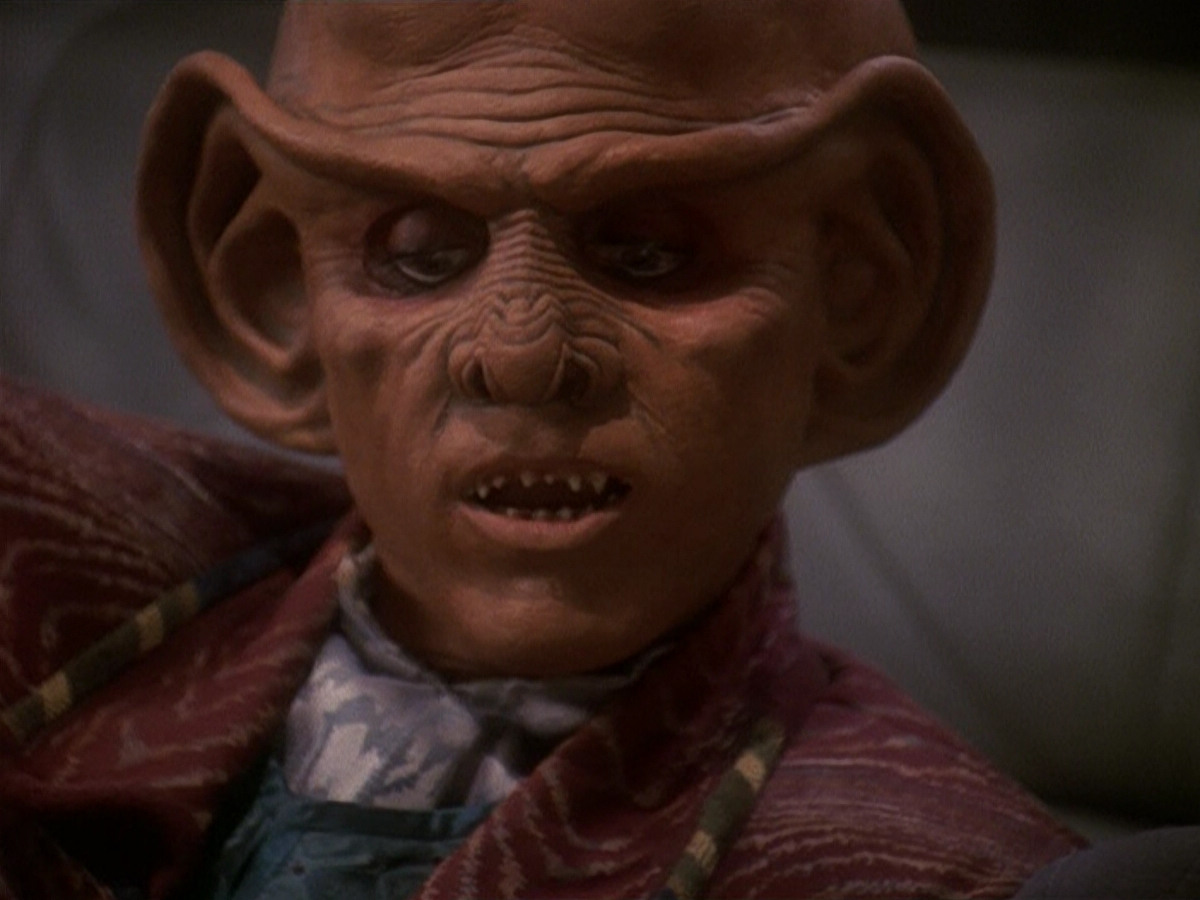 extant_StarTrek_DS9_5x18-BusinessAsUsual_03707.jpg