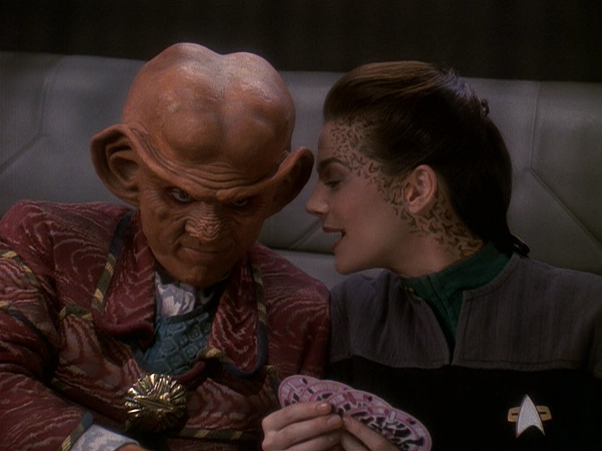 extant_StarTrek_DS9_5x18-BusinessAsUsual_03735.jpg