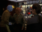 extant_StarTrek_DS9_5x18-BusinessAsUsual_00140.jpg