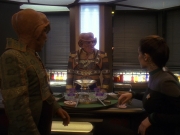 extant_StarTrek_DS9_5x18-BusinessAsUsual_00189.jpg