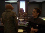 extant_StarTrek_DS9_5x18-BusinessAsUsual_00200.jpg