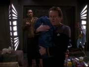 extant_StarTrek_DS9_5x18-BusinessAsUsual_00618.jpg