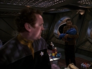 extant_StarTrek_DS9_5x18-BusinessAsUsual_00682.jpg