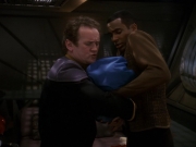 extant_StarTrek_DS9_5x18-BusinessAsUsual_00690.jpg