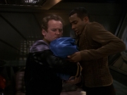 extant_StarTrek_DS9_5x18-BusinessAsUsual_00691.jpg