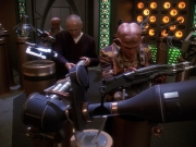 extant_StarTrek_DS9_5x18-BusinessAsUsual_00914.jpg