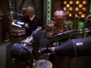 extant_StarTrek_DS9_5x18-BusinessAsUsual_00915.jpg