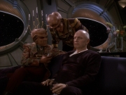 extant_StarTrek_DS9_5x18-BusinessAsUsual_01604.jpg