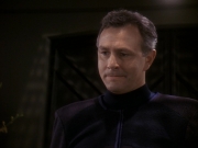 extant_StarTrek_DS9_5x18-BusinessAsUsual_01729.jpg