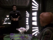 extant_StarTrek_DS9_5x18-BusinessAsUsual_02792.jpg