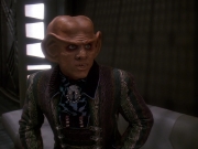 extant_StarTrek_DS9_5x18-BusinessAsUsual_02820.jpg