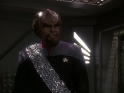 extant_StarTrek_DS9_5x18-BusinessAsUsual_03412.jpg