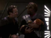 extant_StarTrek_DS9_5x18-BusinessAsUsual_03500.jpg
