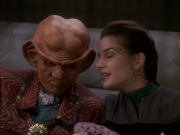 extant_StarTrek_DS9_5x18-BusinessAsUsual_03732.jpg