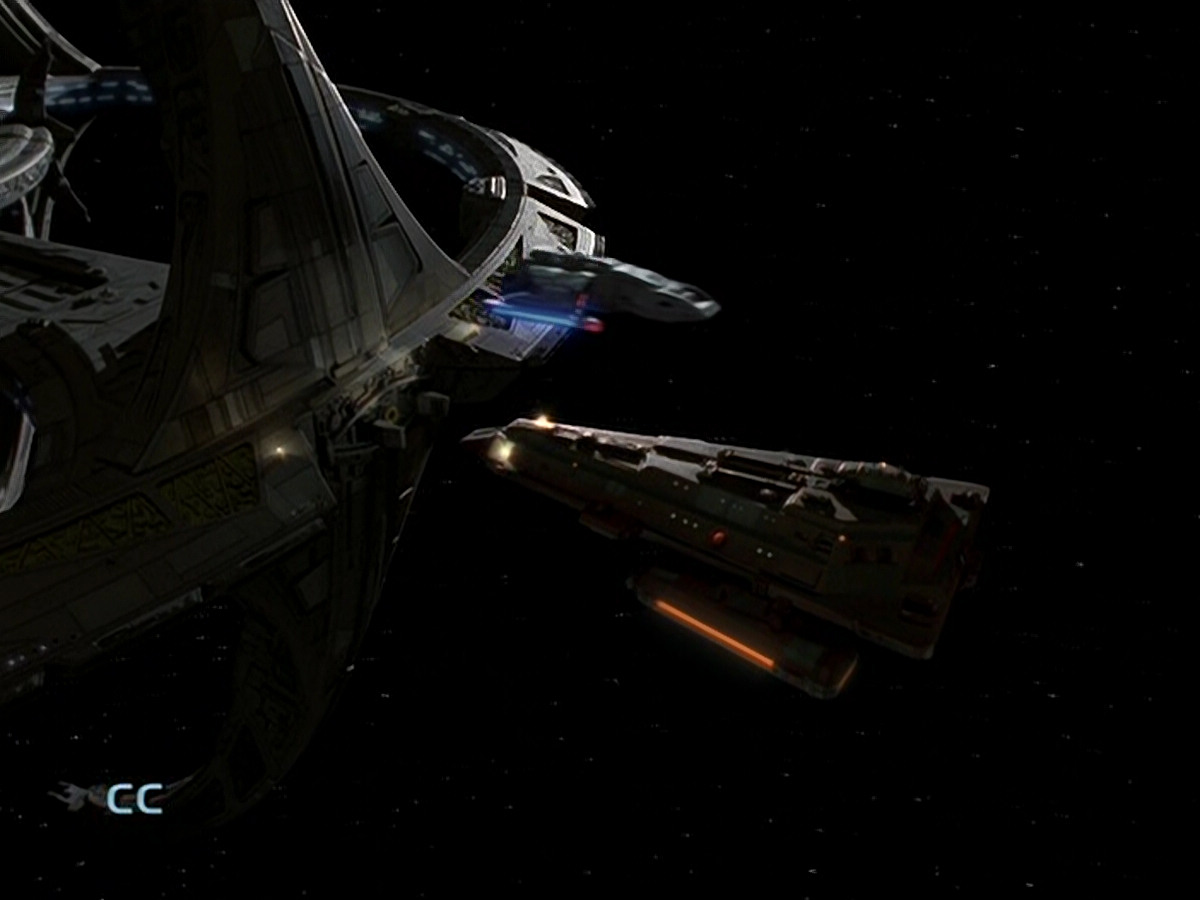 extant_StarTrek_DS9_5x19-TiesOfBloodAndWater_00004.jpg