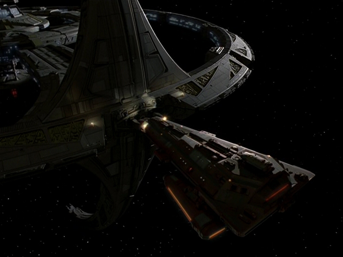 extant_StarTrek_DS9_5x19-TiesOfBloodAndWater_00009.jpg