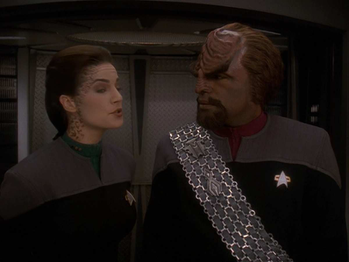 extant_StarTrek_DS9_5x19-TiesOfBloodAndWater_00064.jpg