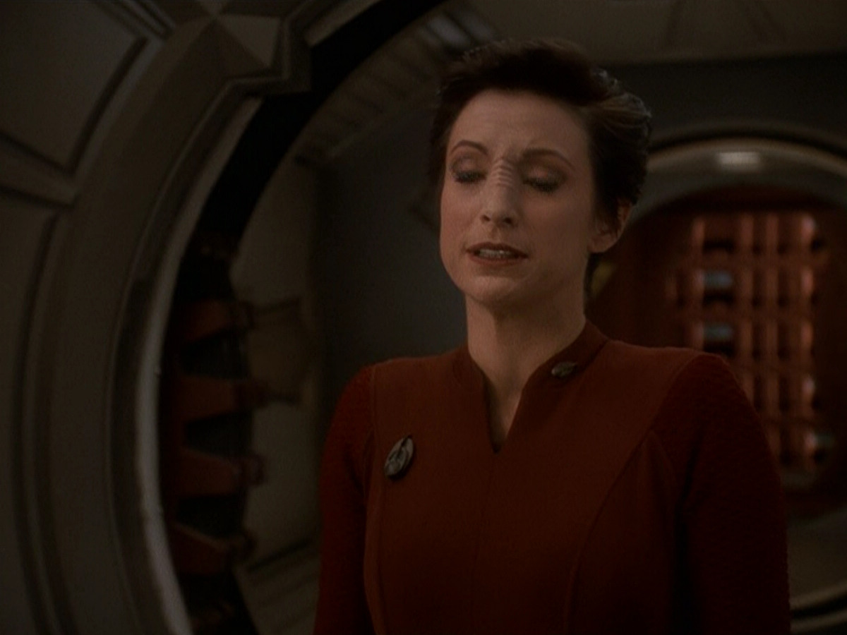 extant_StarTrek_DS9_5x19-TiesOfBloodAndWater_00072.jpg