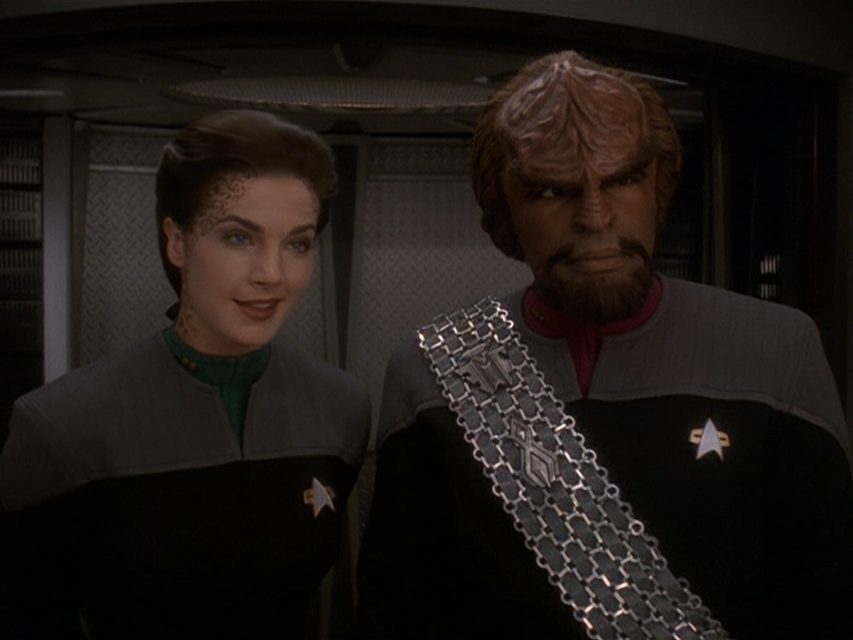 extant_StarTrek_DS9_5x19-TiesOfBloodAndWater_00077.jpg