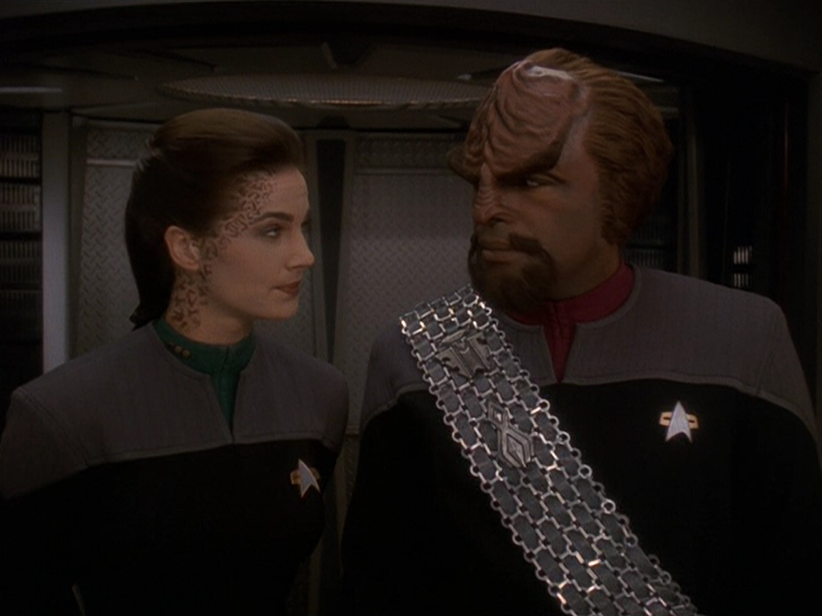 extant_StarTrek_DS9_5x19-TiesOfBloodAndWater_00079.jpg