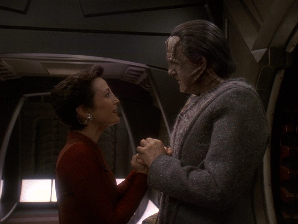 extant_StarTrek_DS9_5x19-TiesOfBloodAndWater_00105.jpg