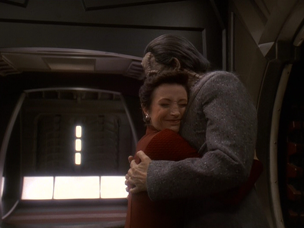 extant_StarTrek_DS9_5x19-TiesOfBloodAndWater_00119.jpg