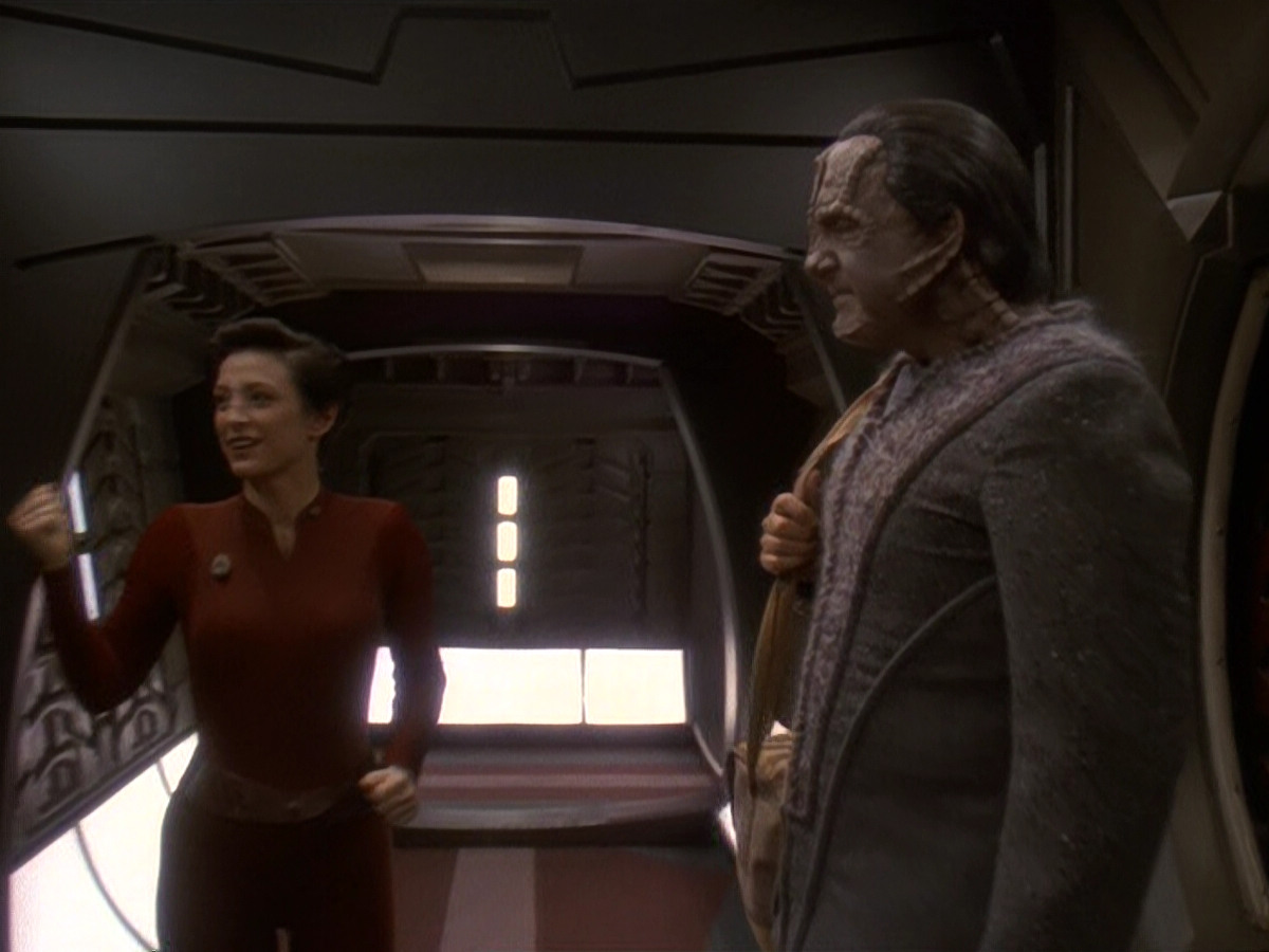 extant_StarTrek_DS9_5x19-TiesOfBloodAndWater_00124.jpg
