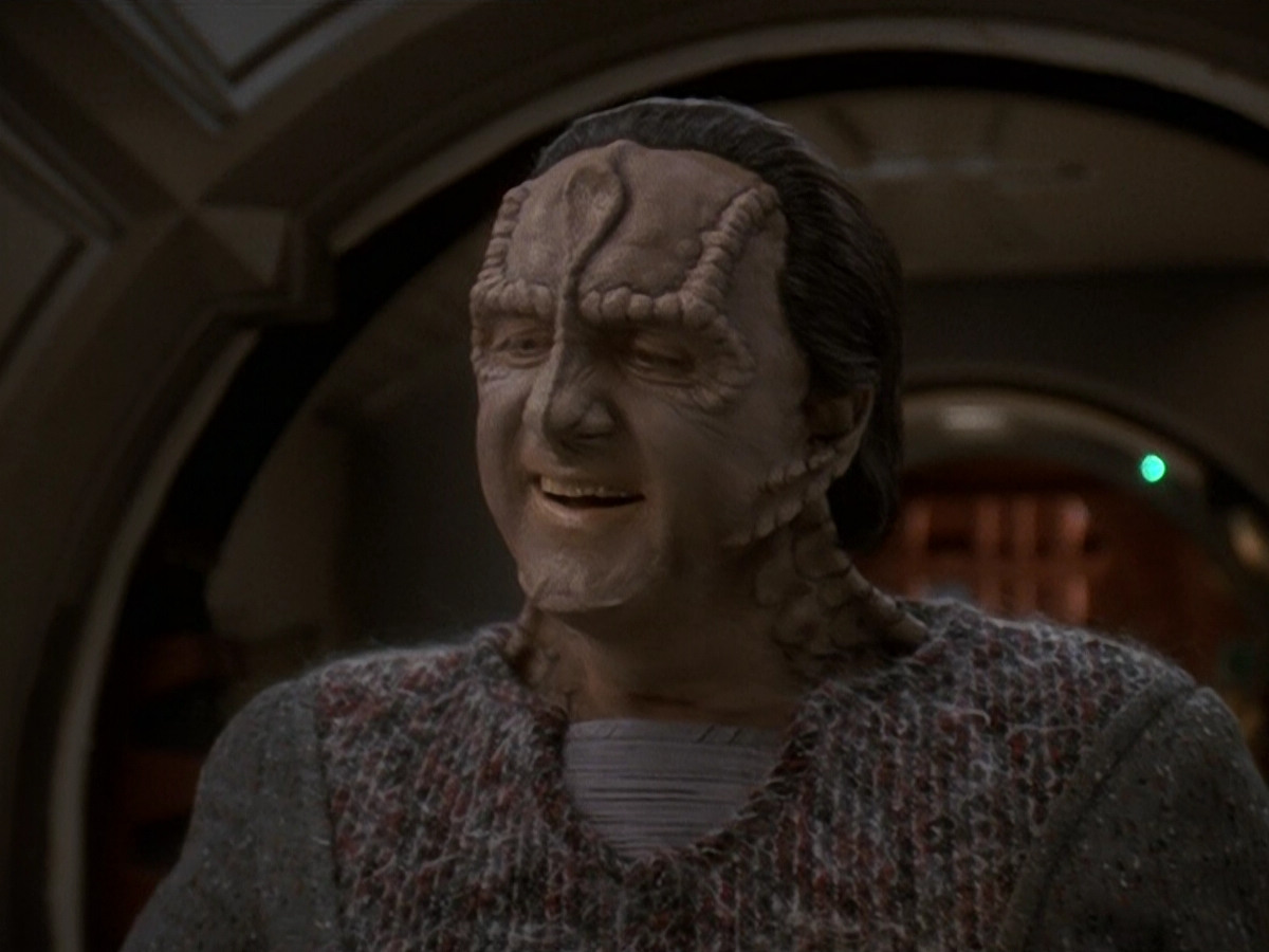 extant_StarTrek_DS9_5x19-TiesOfBloodAndWater_00151.jpg