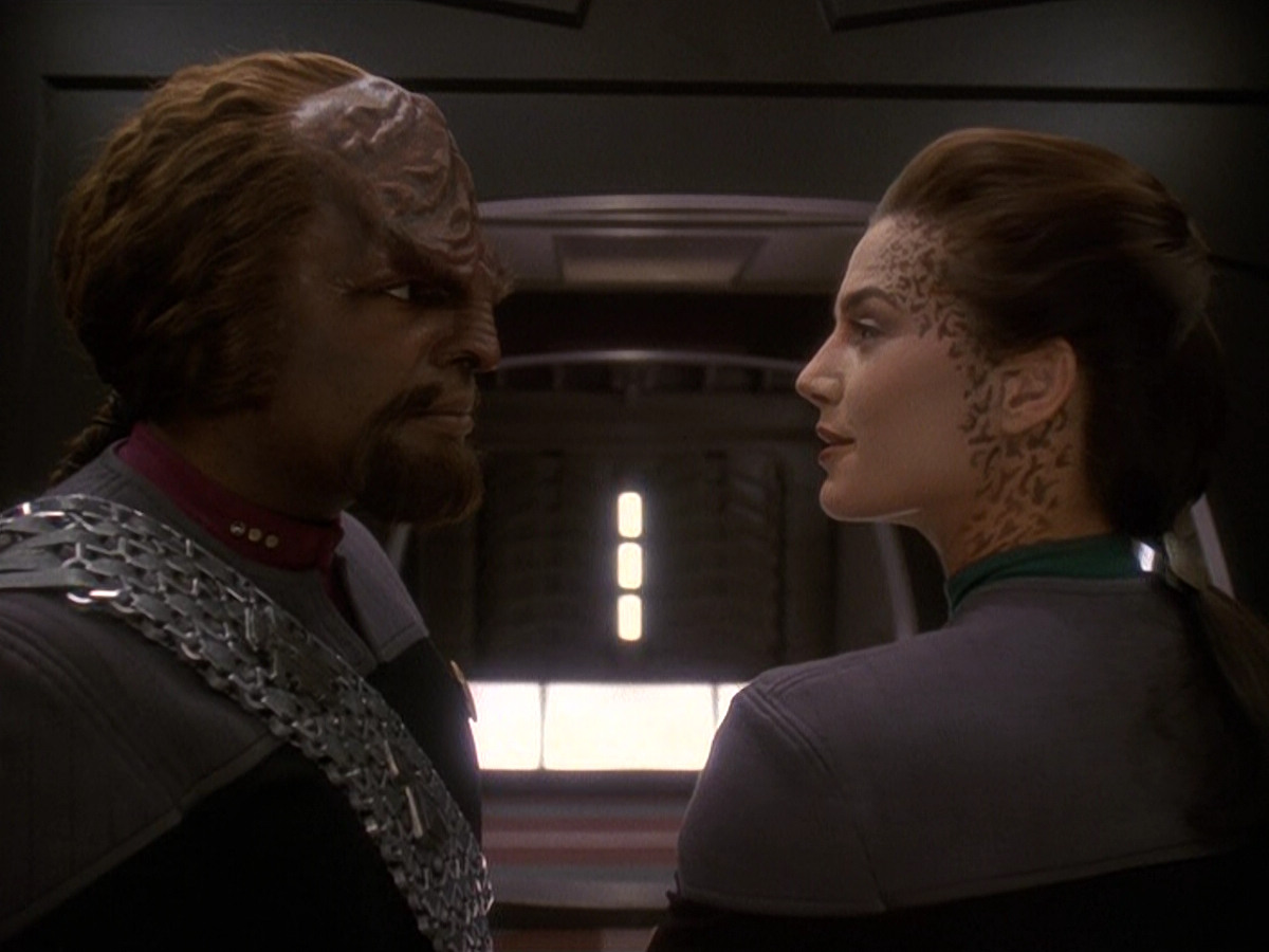 extant_StarTrek_DS9_5x19-TiesOfBloodAndWater_00204.jpg