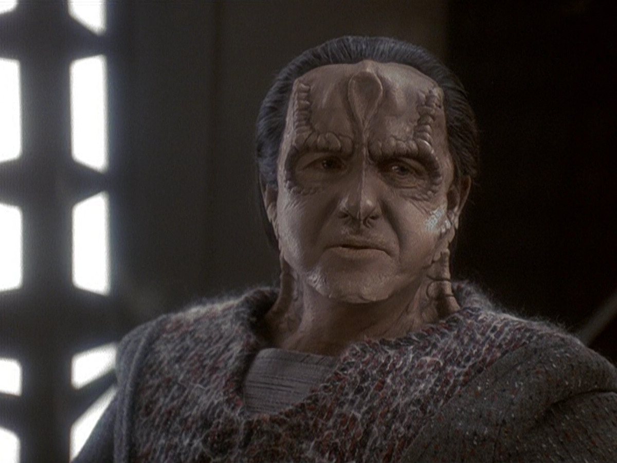extant_StarTrek_DS9_5x19-TiesOfBloodAndWater_00274.jpg