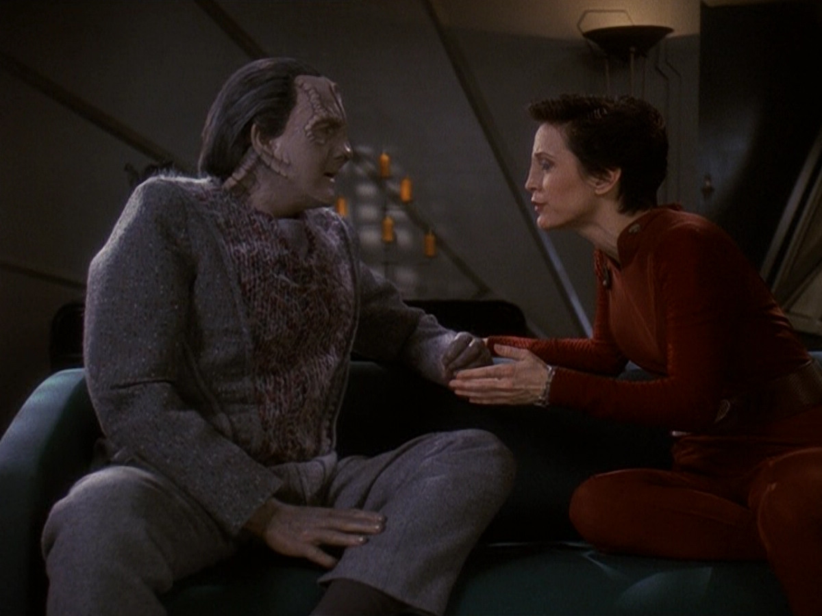 extant_StarTrek_DS9_5x19-TiesOfBloodAndWater_00353.jpg