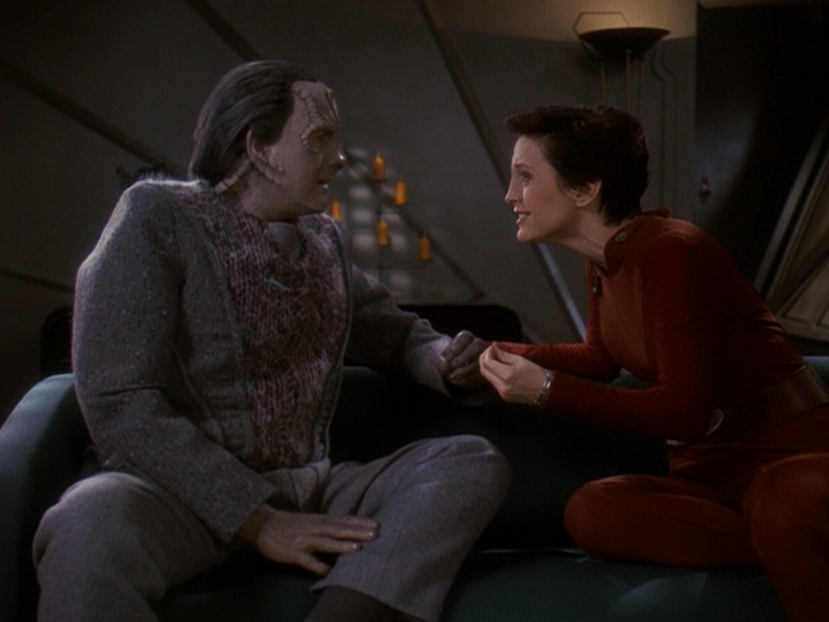 extant_StarTrek_DS9_5x19-TiesOfBloodAndWater_00360.jpg