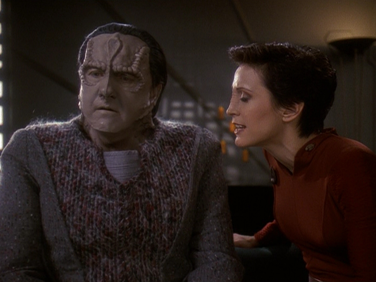 extant_StarTrek_DS9_5x19-TiesOfBloodAndWater_00376.jpg