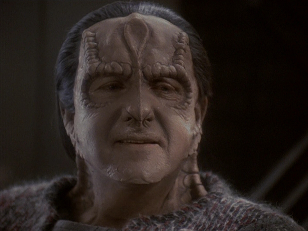 extant_StarTrek_DS9_5x19-TiesOfBloodAndWater_00411.jpg
