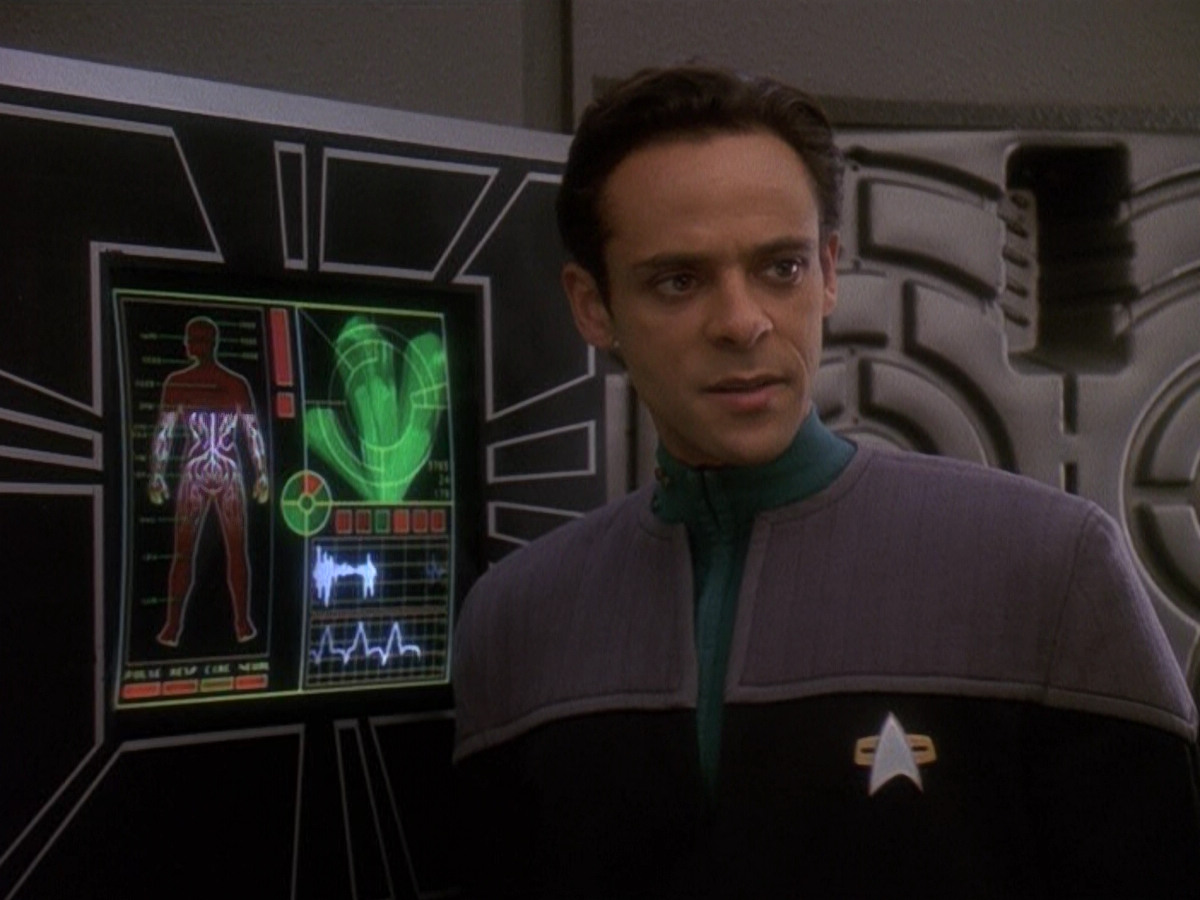 extant_StarTrek_DS9_5x19-TiesOfBloodAndWater_00592.jpg