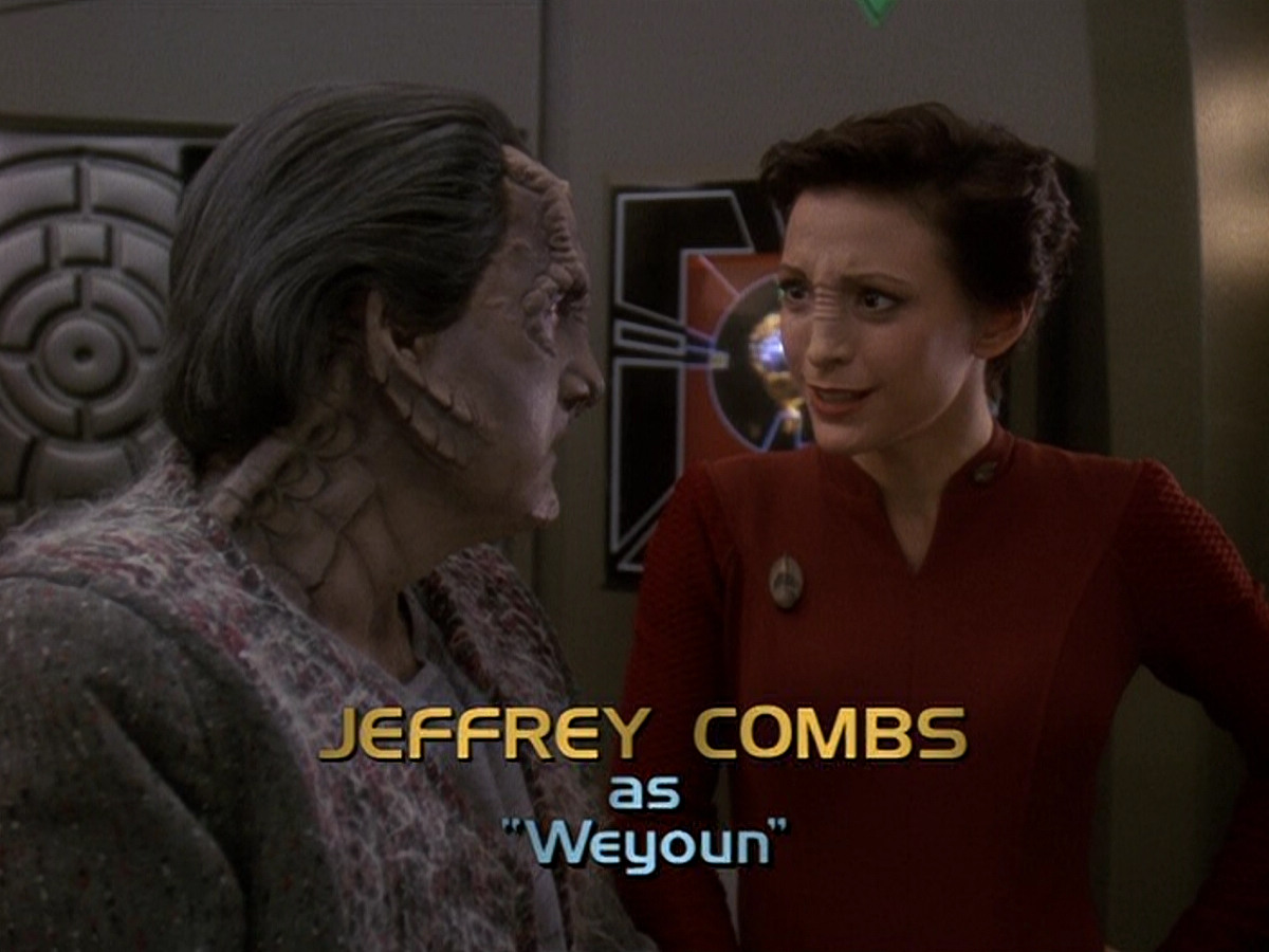 extant_StarTrek_DS9_5x19-TiesOfBloodAndWater_00625.jpg
