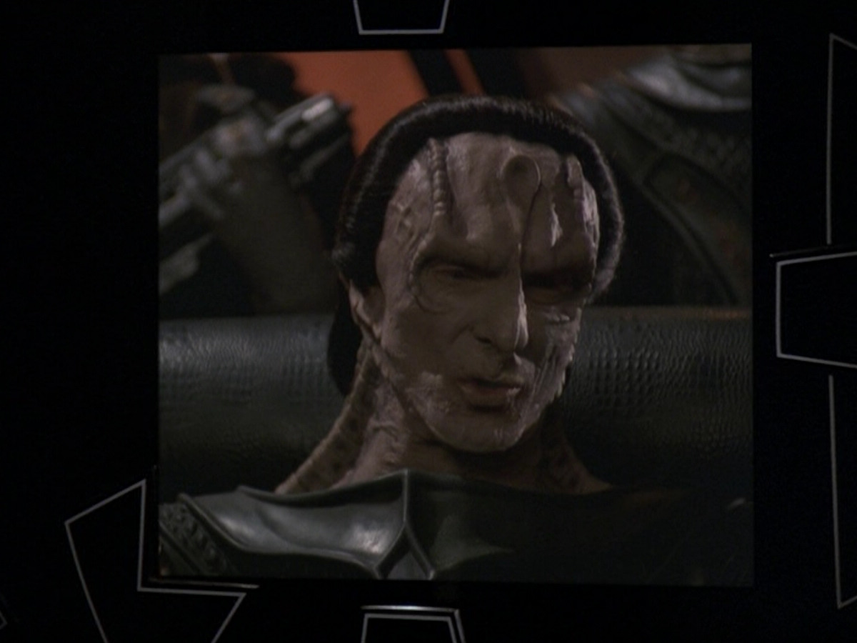 extant_StarTrek_DS9_5x19-TiesOfBloodAndWater_00724.jpg